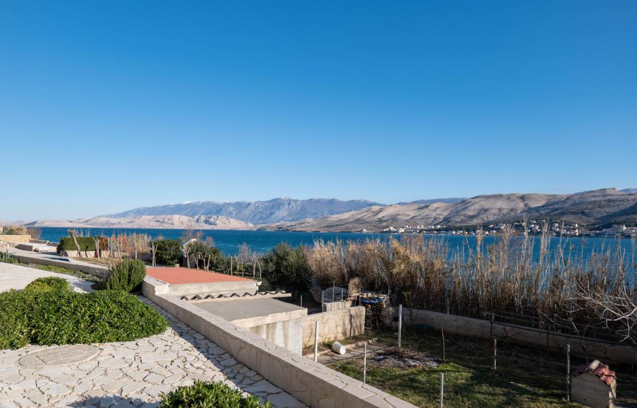 Apartment New With Sea View Pag Town